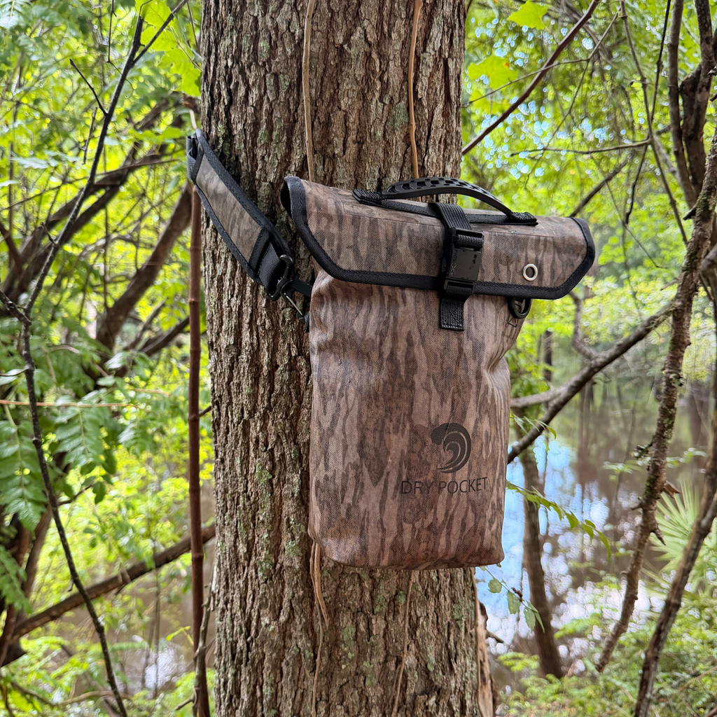 Waterproof Floating Shell Bag / Dry Bag - Mossy Oak Bottomland Camo (OUT OF STOCK - RESTOCK ARRIVES IN 6 WEEKS)